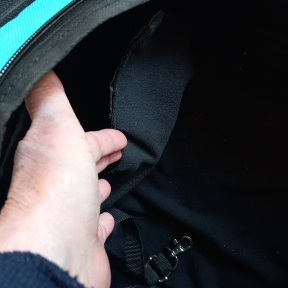 Pet Gear Traveler Dog/Cat Backpack & Rolling Carrier - Picture 12 of 14